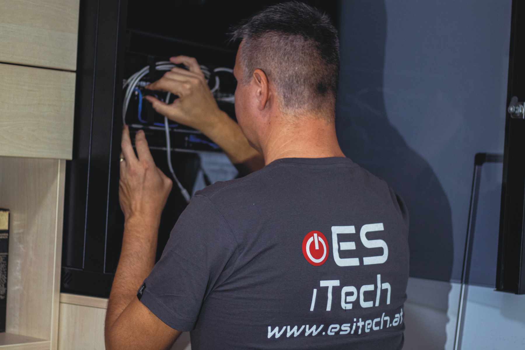 ESiTech Elektroinstallation Wien und Umgebung Netzwerkinstallation Netzwerktechnik 1