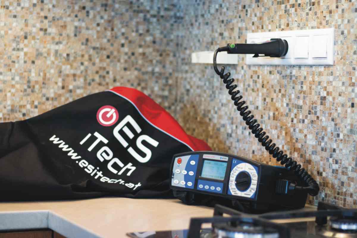 ESiTech Elektroinstallation Wien und Umgebung Wohnobjekt E Check Elektrobefund Steckdose Überprüfung 002
